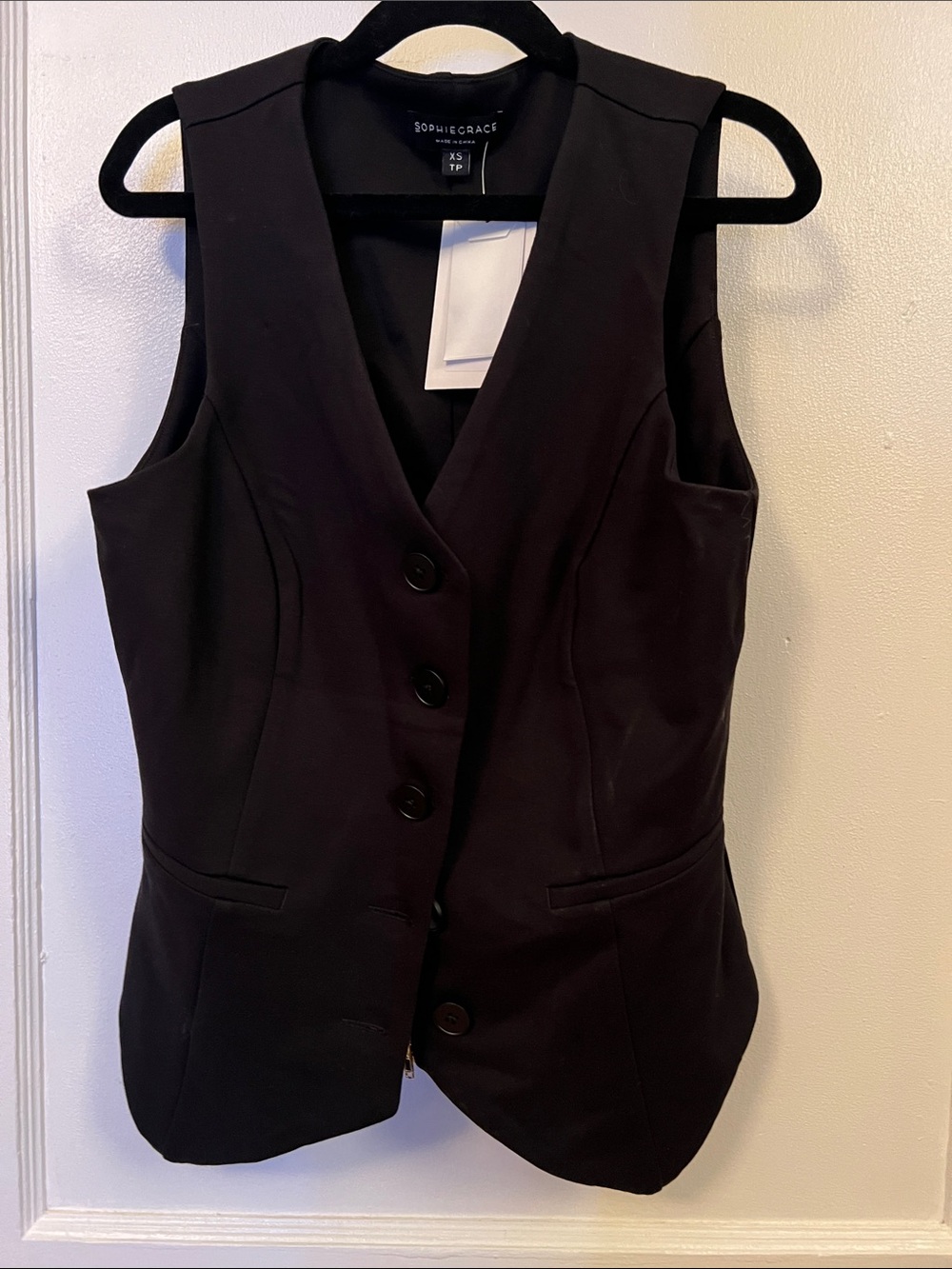 Sophie & Grace Black Tailored Button-Front Vest